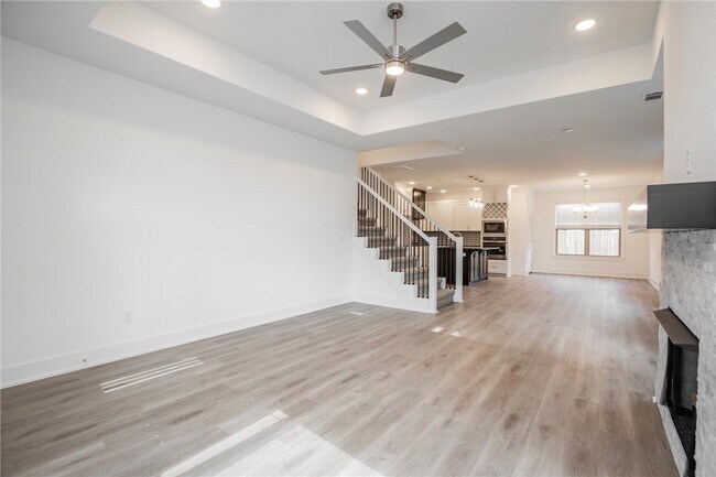 Building Photo - 7104 SW High Meadow Blvd
