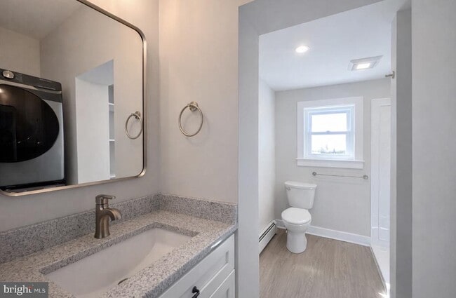 Building Photo - 216 W Front St