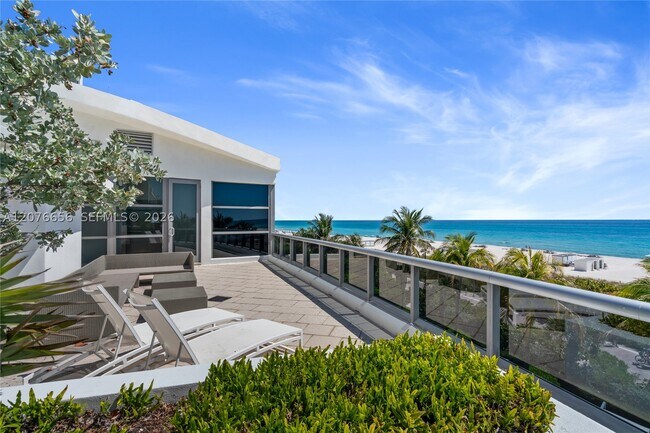 Building Photo - 5875 Collins Ave