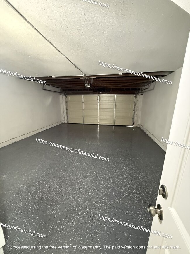 Building Photo - Nice Home For Rent