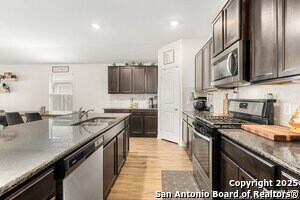 Building Photo - 6417 Hoffman Pln