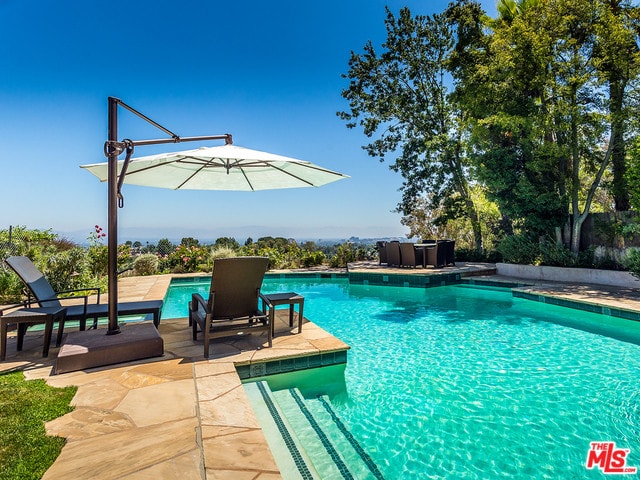 Building Photo - 24835 Jacob Hamblin Rd