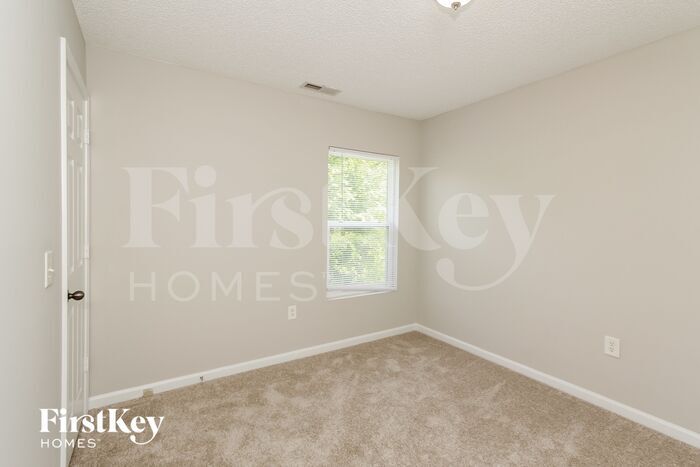 Building Photo - 4804 Abercromby St
