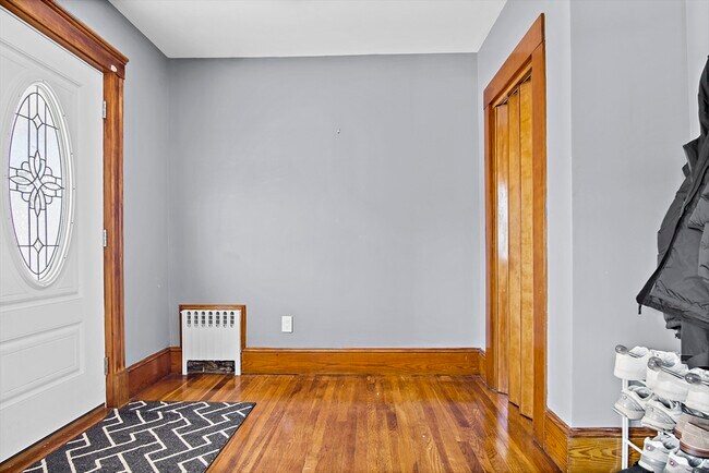 Building Photo - 24 Englewood Ave