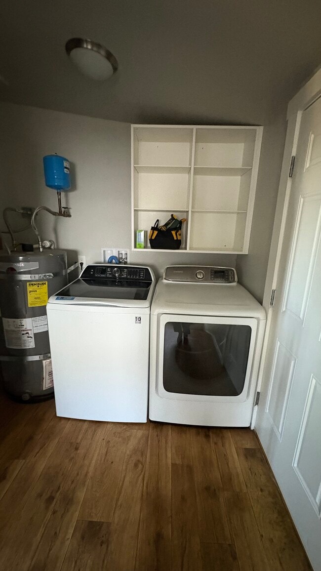 Building Photo - 1956 Lowell Ave