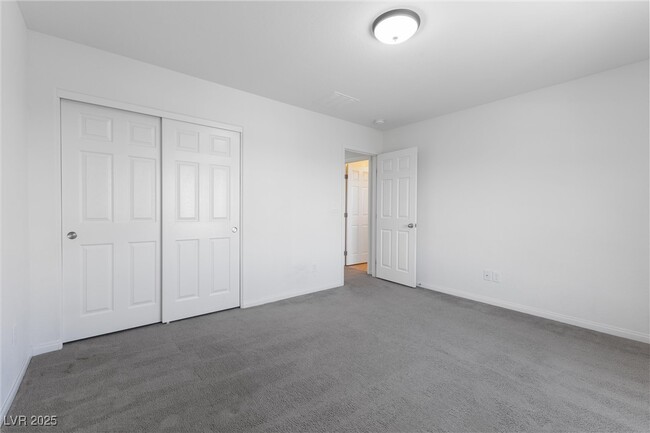 Building Photo - 10925 Jordyn Hill St