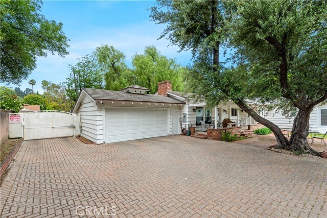 Building Photo - 5210 Quakertown Ave