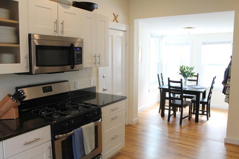 Building Photo - 50 Fiske St