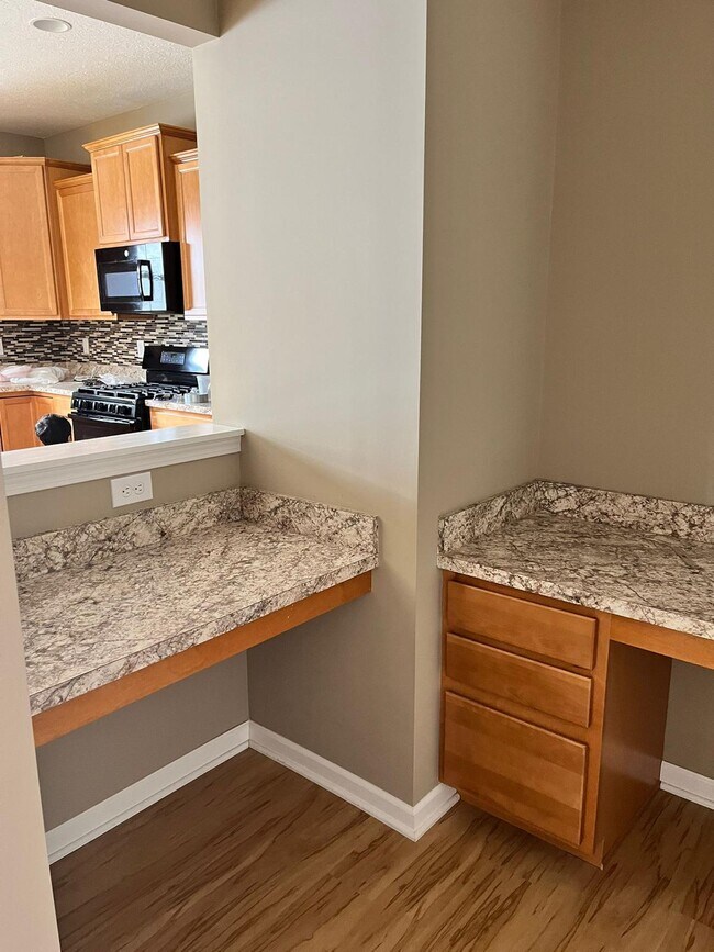 Building Photo - 165 Saddlebred Cir