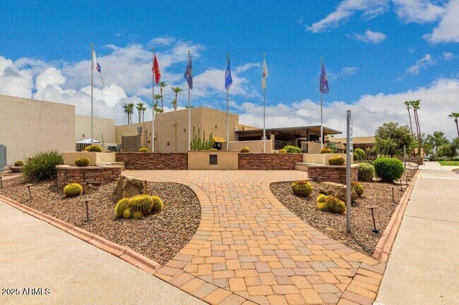 Building Photo - 25835 S Greencastle Dr