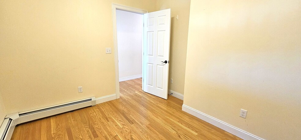 Building Photo - 416 Pearl St