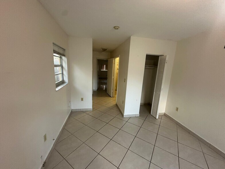 Building Photo - 12510 SW 33rd St