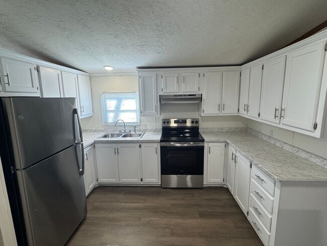 Building Photo - 3 Bedroom 2 Bathroom Home in Johnson City, TN