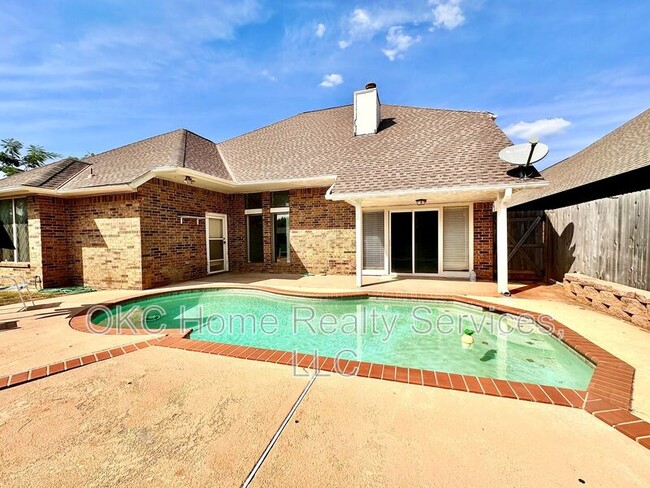 Building Photo - 4232 NW 144th St