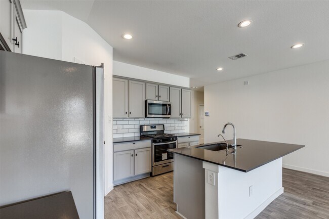 Building Photo - 14219 Black Cyn Ln