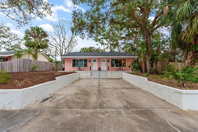 Building Photo - 974 Tennessee Ln