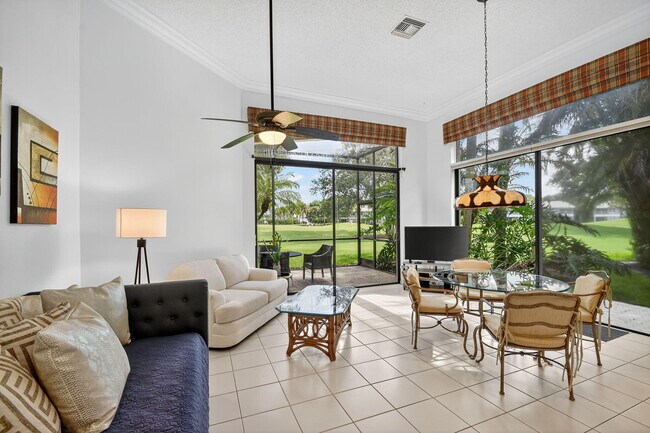 Building Photo - 4553 Barclay Fair Way