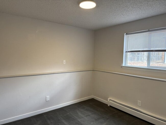 Building Photo - 3068 S Delaware St