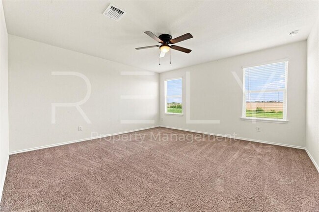 Building Photo - 521 Colonel McNally Cv