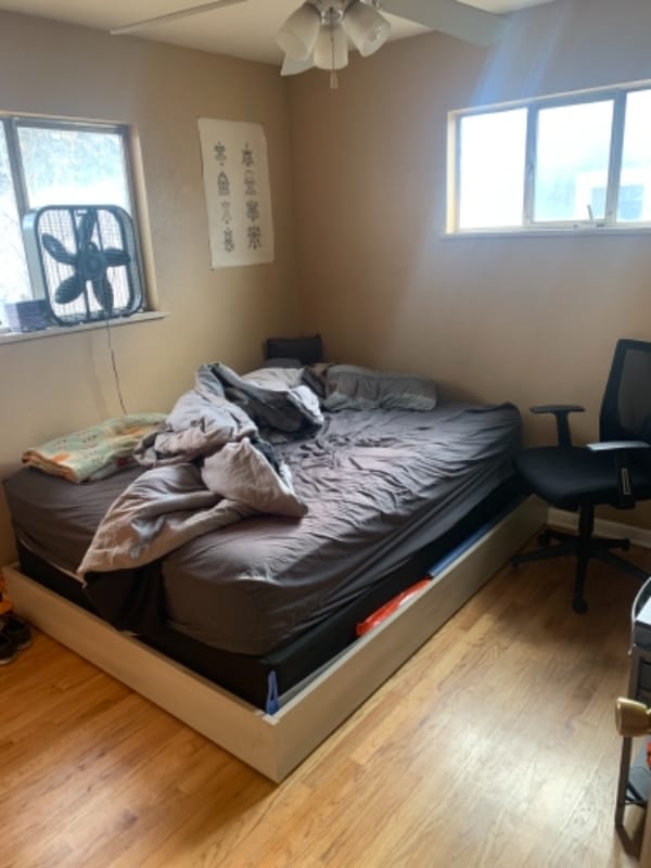 Building Photo - 1240 Southridge Dr