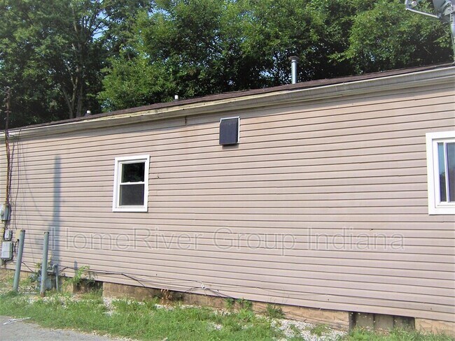 Building Photo - 3301 W 11th St