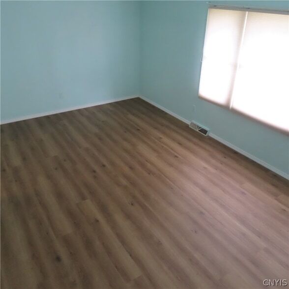 Building Photo - 5265 Jamesville Rd