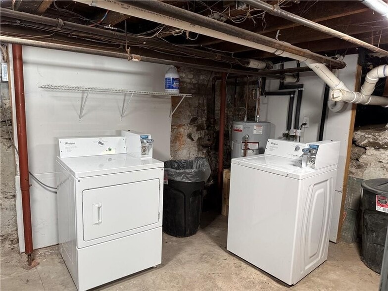 Building Photo - 251 High St