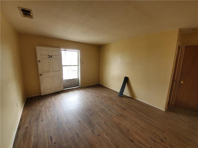 Building Photo - 1225 Truxton St