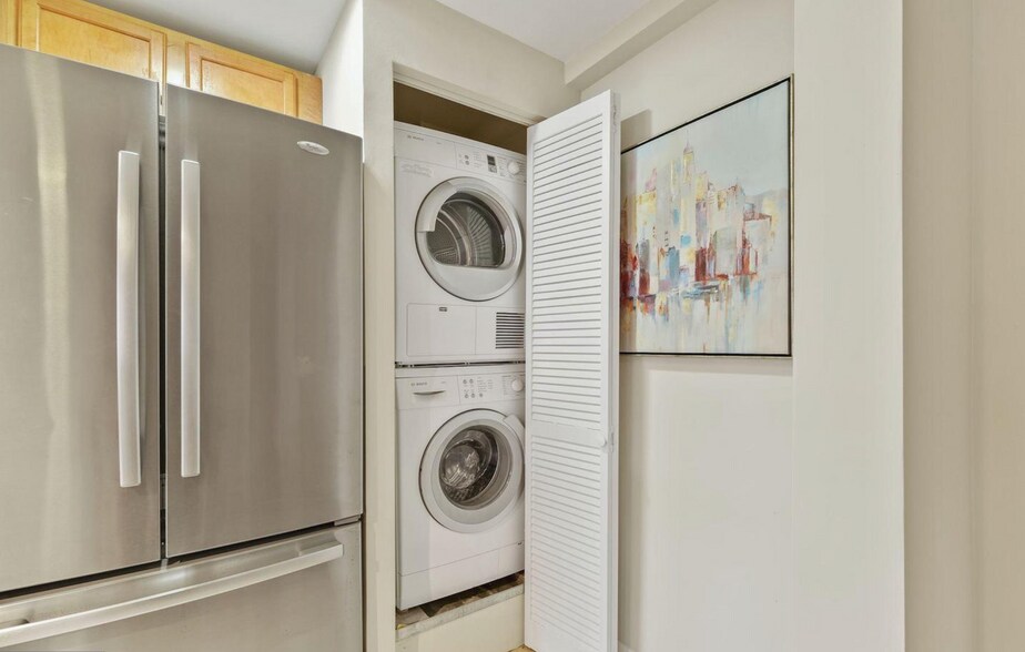 Building Photo - 3900 14th St NW