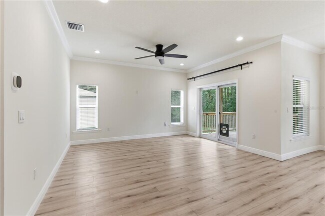 Building Photo - 3944 Watson Dr