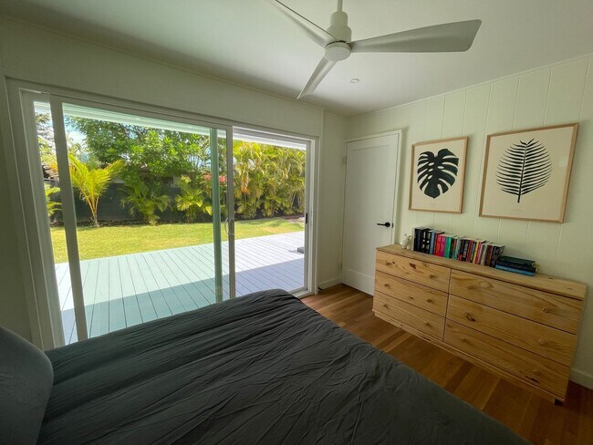 Building Photo - Fully Furnished Lanikai Beach Oasis — 3BR/...