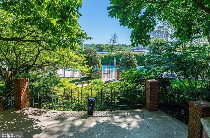 Building Photo - 5301 Westbard Cir
