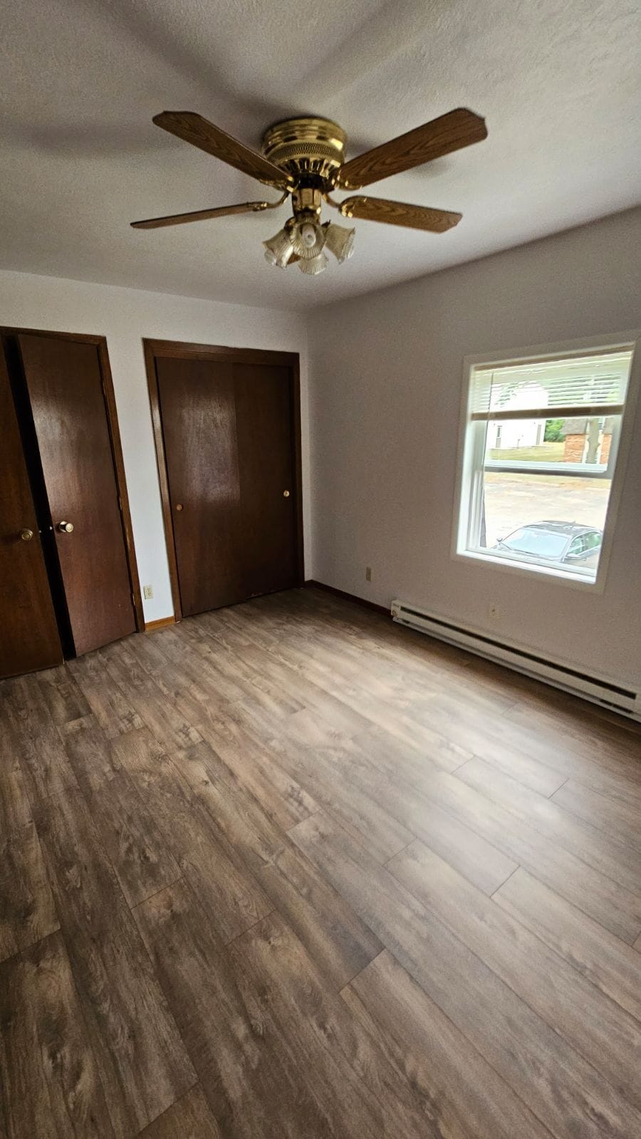 Building Photo - 2857 City View Dr