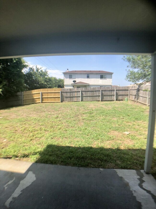 Building Photo - 4bd/2.5ba in Killeen TX