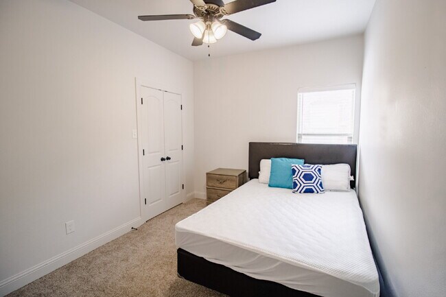 Building Photo - Spacious 3-Bedroom Duplex in South Lubbock