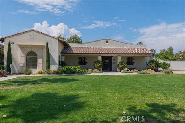 Building Photo - 2993 E Via Corvina