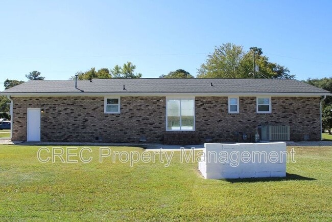 Building Photo - 7744 Allwood Ave