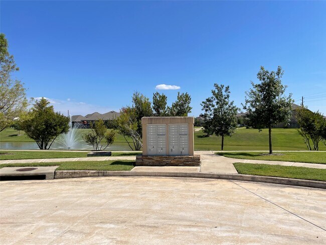 Building Photo - 5342 Rue Dela Croix Dr