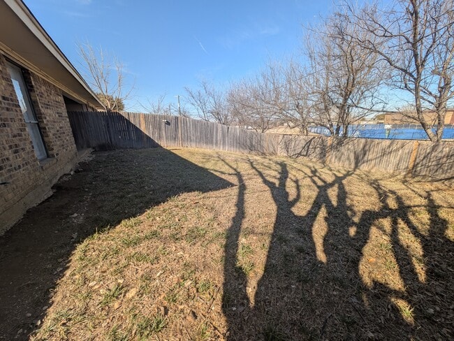 Building Photo - 5316 Hastings Dr