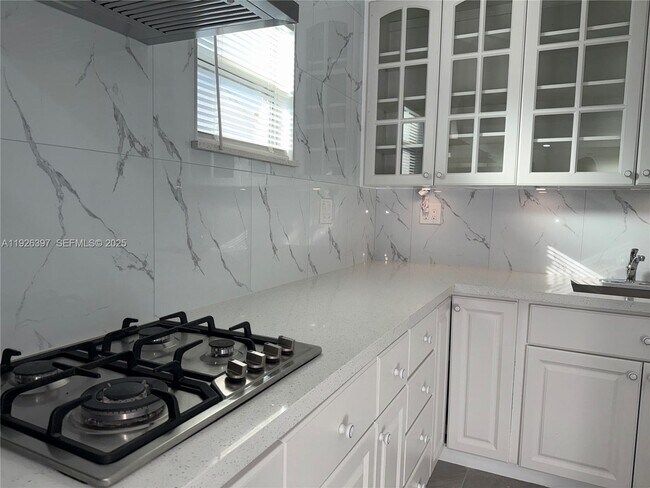 Building Photo - 20343 NW 36th Ave