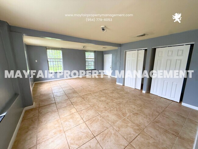 Building Photo - 13325 NW 17th Ave
