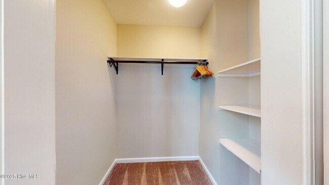 Building Photo - 202 Sheldon Rd