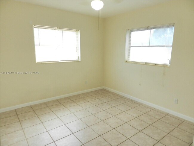 Building Photo - 7580 Fillmore St