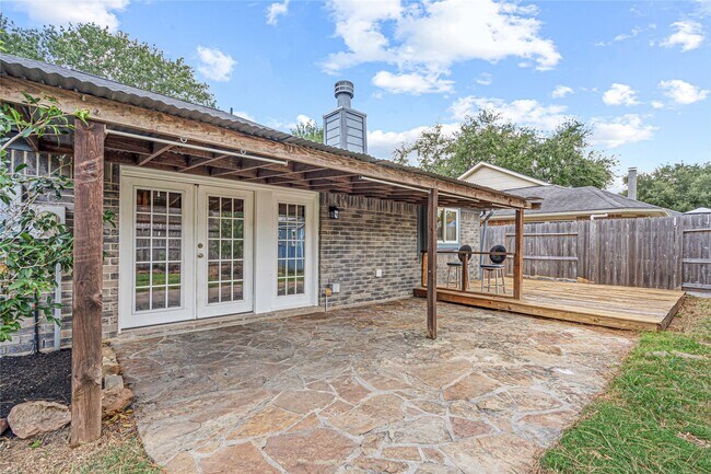 Building Photo - 7726 Gablepoint Dr