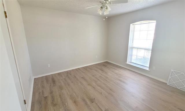 Building Photo - 7519 Ravenswood Rd