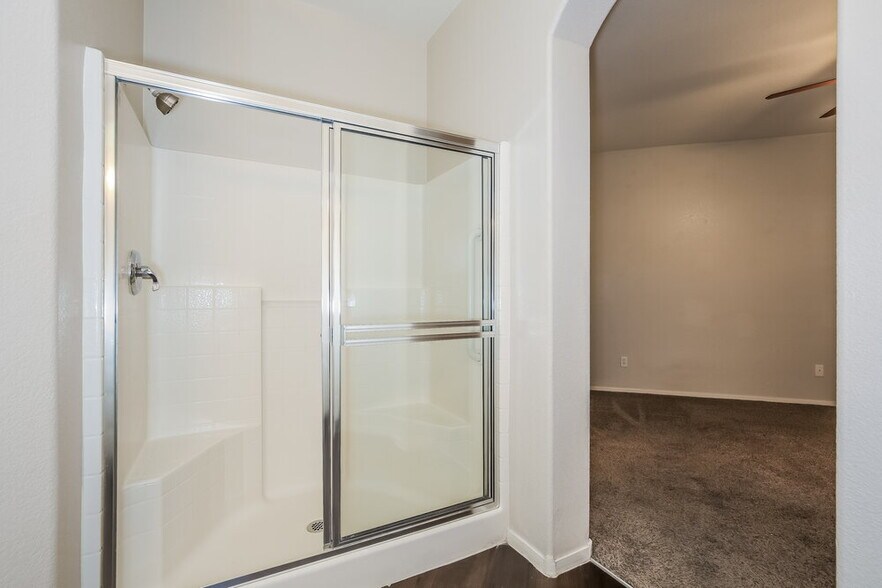 Building Photo - 3012 Pumpkin Harvest Ave