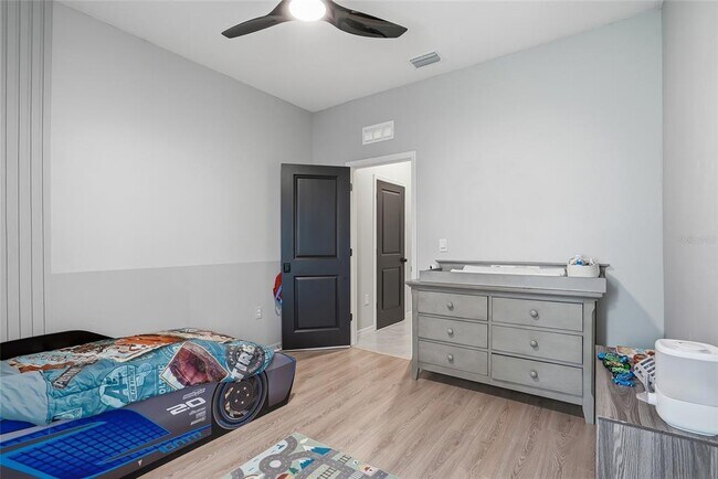 Building Photo - 3228 Living Coral Dr