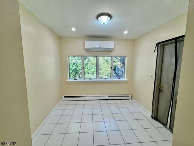 Building Photo - 56 Liberty Pl