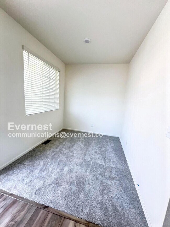 Building Photo - 3858 Riviera Ct