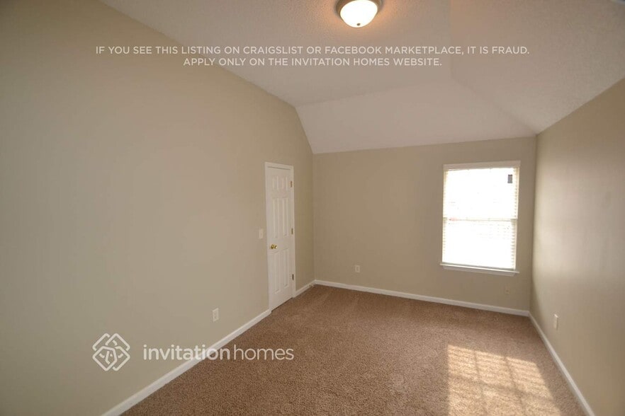 Building Photo - 2055 Registry Ct
